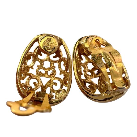 Yves Saint Laurent Logo Arabesque Pattern Gold Plate Engraved Earrings - Clip On - Picture 8 of 10
